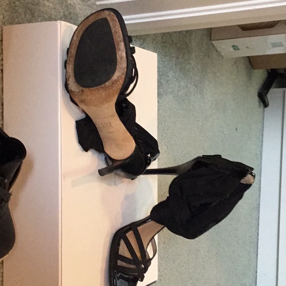 Shoes - Picture 4 of 4